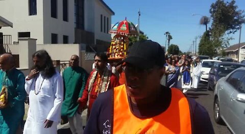 SOUTH AFRICA - Cape Town - Sri Siva Aalayam 40th Anniversary celebrations and sod turning in Athlone (cell phones videos) (Hy7)