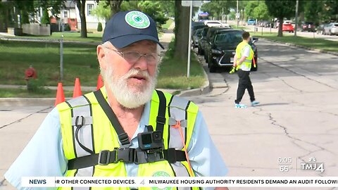 Crossing guard has candid advice for drivers as thousands of MPS students return to school