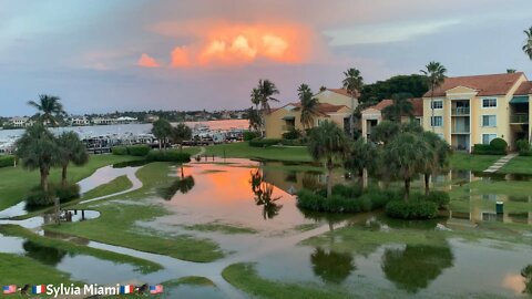 Pluies torrentielles à Miami, certains floridiens ne manquent pas d’humour