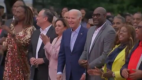 Biden seems bewildered at White House event