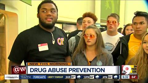 Boone County Alliance uses zoo trip to warn teens about drugs