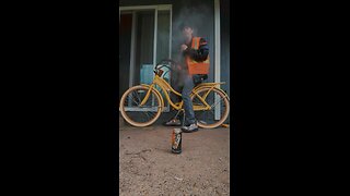 Bong Rips off a Bike 🚴 with a Mikes Harder