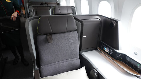 EVA 787 Business Class