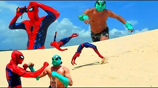 Homem-Aranha vs Pop Alien: a batalha mais louca do ano no meio do deserto!