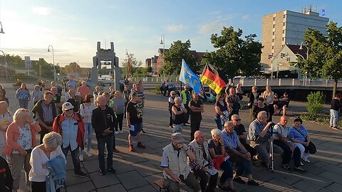 Wolgast - Handtuch Heiko mit seinem Redebeitrag 18-07-2023