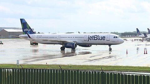 Jet Blue plane makes emergency landing at Cleveland Hopkins International Airport