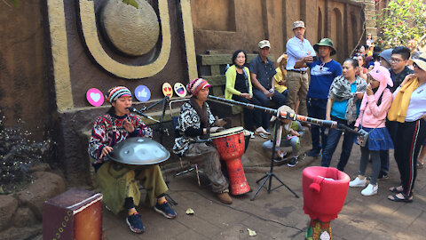 Special Ethnic Street Singer Performances Singing In Dalat city Viet Nam