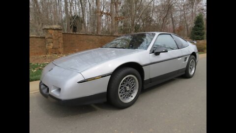 1986 Pontiac Fiero GT Start Up, Exhaust, Test Drive, and In Depth Review