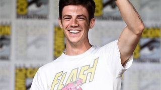 ‘Flash’ Star Praises The ‘Arrowverse’