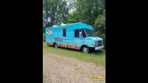 Lightly Used Chevrolet Diesel P30 Juice/Smoothie/Beverage Truck for Sale in South Carolina
