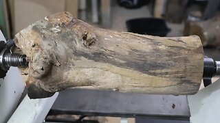 Wood Turning - Log to Natural Edge Vase