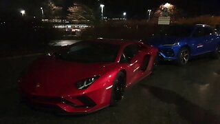 Black or Blue Lamborghinin Urus? Or Aventador S? [4k 60p]
