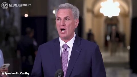 Kevin McCarthy ROASTS Joe Biden 😂😂