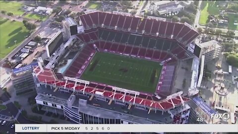 Fans get to experience Raymond James stadium despite the pandemic