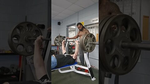 315lbs Raw Bench for Reps , Crazy old man