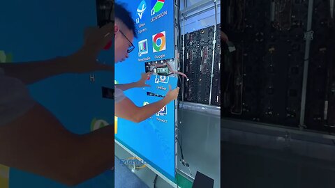 Another problem with the LED computer screen.#ledvideowall #eagerled #leddisplay #ledwall #shorts