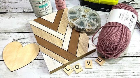 Adorable Heart Decor DIY || Using Nails & Yarn [ Just 1 Easy DIY ]