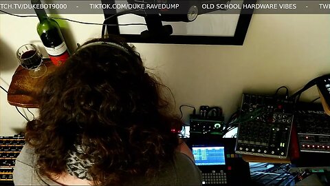 Highlight: Live HARDWARE PART1 303 SESSION - Techno Synths With DUKE