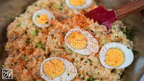 Mouth-watering Southern Mashed Potato Salad