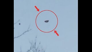 Odd Triangle UFO over New York City