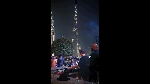 BURJ KHALIFA , LIFESTYLE