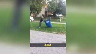 Boy Finds An Ingenious Way To Throw A Garbage