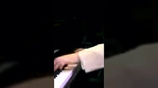 Chopin — Minute Waltz played by Evgeny Kissin! #chopin