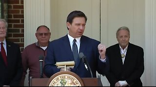 Gov. Ron DeSantis gives Bobby Bowden Florida's Medal of Freedom