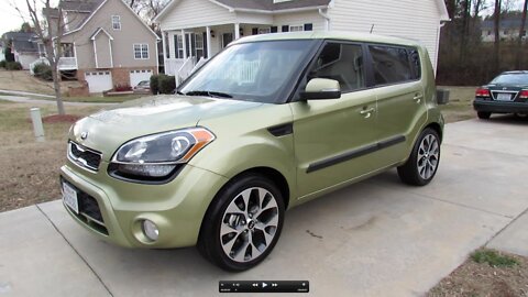 2013 Kia Soul ! Start Up, Exhaust, In Depth Review, and Brief Test Drive
