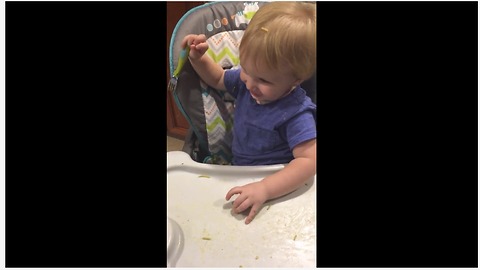 Baby throws food on dog's back, dog can't reach it