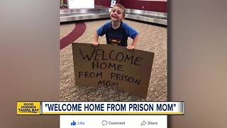 4-year-old welcomes mom home at airport with hilarious sign