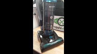 MOOSOO Upright Pet Vacuum Cleaner With HEPA Filtration