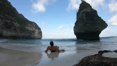 Hidden Gem in Bali || Suwehan Beach