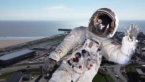 Porthcawl: Astronaut around Aldi