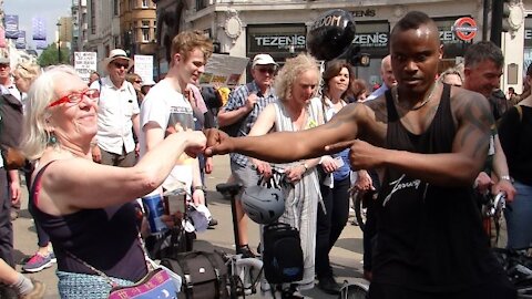 London Lockdown Protest 29th May 2021: Part 9 - Don't Take the Vaccine