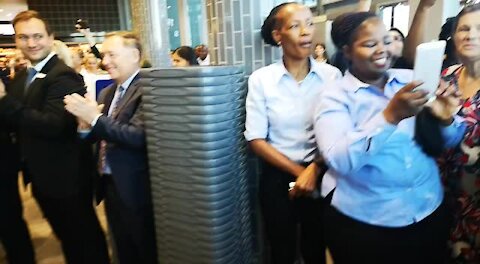 SOUTH AFRICA - Johannesburg - Opening of the revamped Pick n Pay store in Sandton (Video) (5Vx)