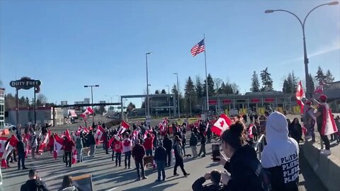 🇨🇦Surrey Border Blockade Sings National Anthem 🇨🇦 (superbowl sunday turnout)