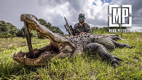 Huge Florida Gator With a Handgun | Mark V. Peterson Hunting