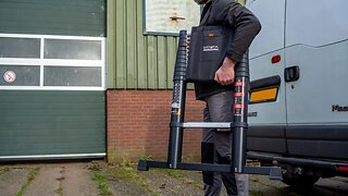 Meet the Batavia 3.81M Professional Telescopic Ladder!💪