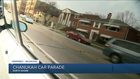 Chanukah Car Parade drives through north shore