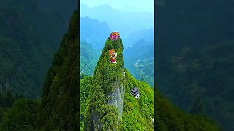 Temples 🛕on topTianzhu Mountain, Yichang City, Hubei Province, China