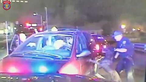 DASHCAM Police Chase, PIT, Suspect Rams, Window Smash and Drag Out... K9