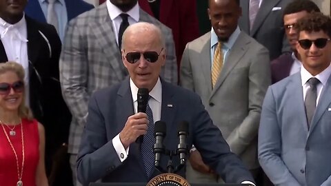 Biden Tells KC Chiefs About When He "Played Freshman Football At Delaware" And His Mom Made Him Quit