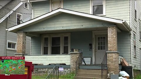 Evictions in Ohio are a growing concern, as many people struggle to make ends meet, and courts resume eviction hearings.
