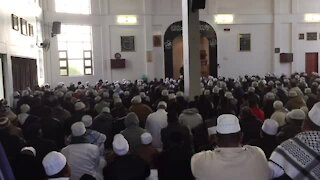 SOUTH AFRICA Cape Town - Eid Ul Fitr is a celebration to marks the end of the holy month of Ramadaan. (Video) (Cw6)
