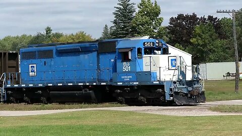 More Used Railroad Ties Shipping South, Must Be A Huge Update In Wisconsin! #trains | Jason Asselin