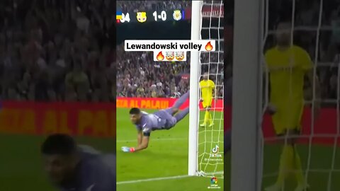 lewandowski volley 🤯🔥🔥