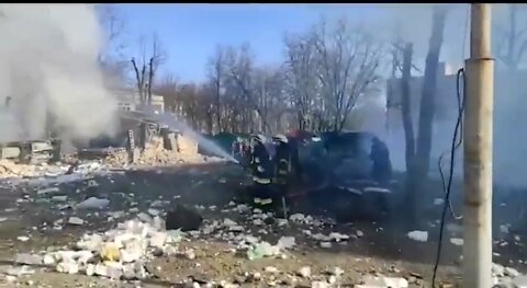 #Podolsky district of #Kyiv, Russian missile strike. One dead and four others injured.
