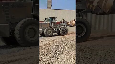 Stone level with Wheel loader #machinery #shortsvideo #amazing #skills #machine #shorts #short