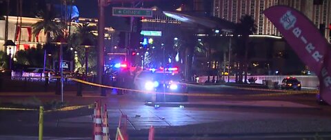 Man hit by car, killed crossing Las Vegas Strip